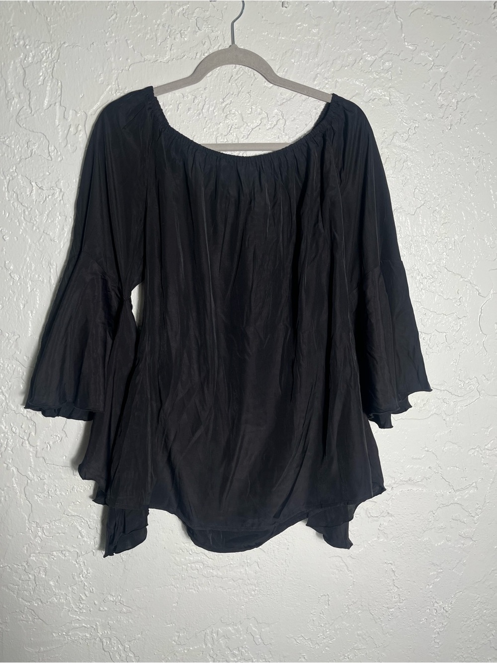 Union of Angels Karis Tunic Black‎ XL Boho Off Shoulder Bell Sleeve Top NWT